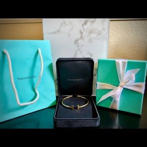 Gold Tiffany T bracelet